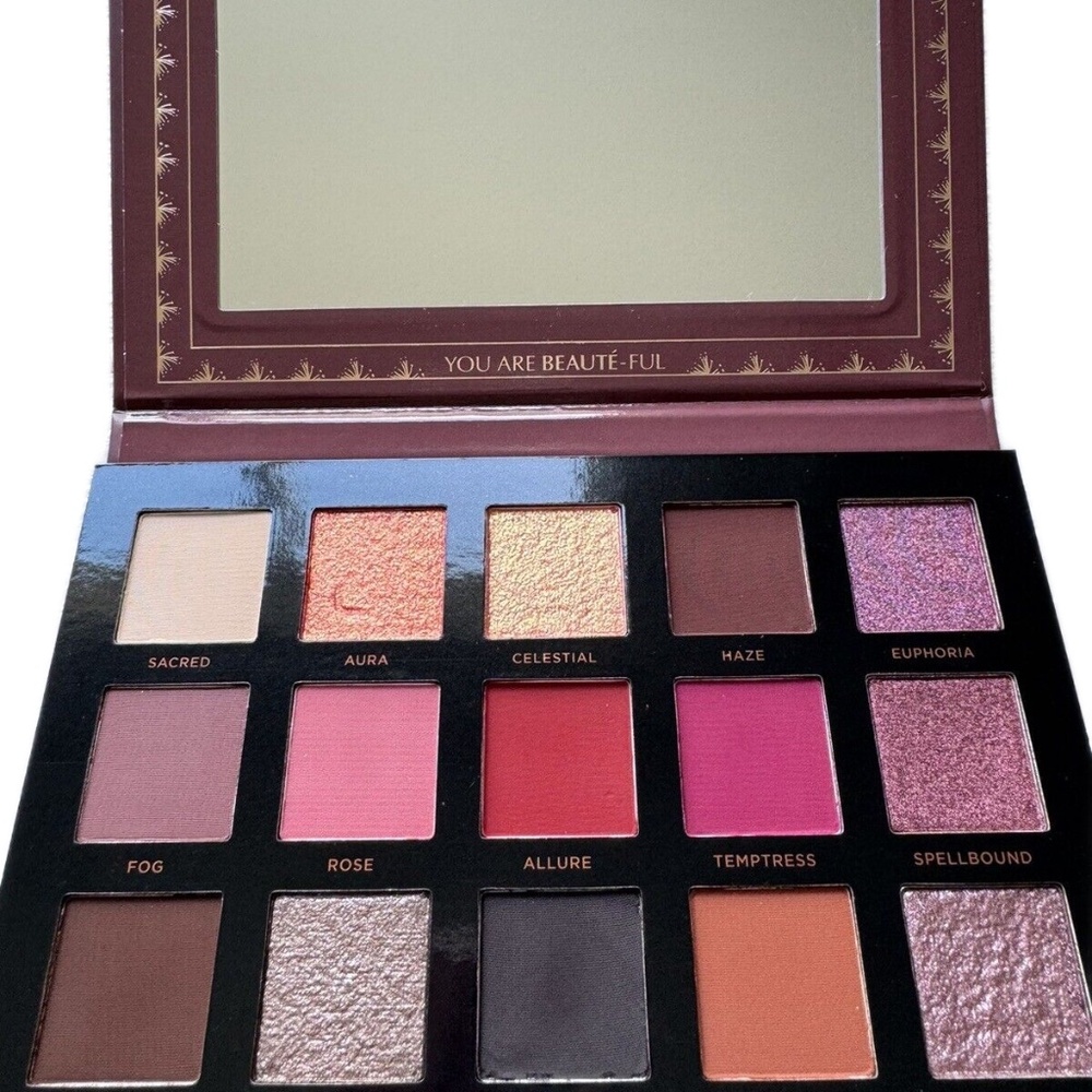 ACE BEAUTE Mystic Romance Eyeshadow Palette Shimmer Matte Full Size 24g NIB